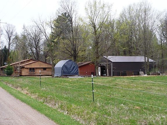 2nd image of N12403 Sidney Ave