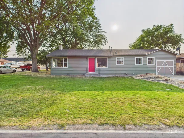 2624 Iowa Ave, Caldwell, ID 83605
