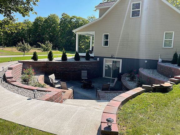 3rd image of 3677 Big Earl Dr