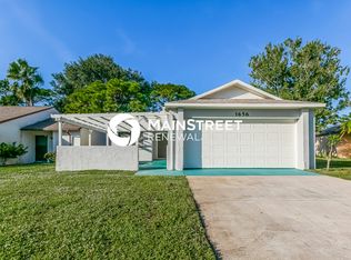 1656 Parakeet Ct, Melbourne, FL 32935