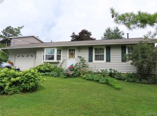 7187 Coventry Rd S, East Syracuse, NY 13057