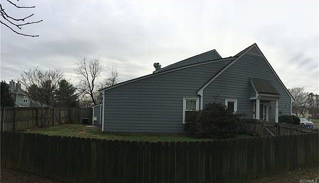 2nd image of 4911 Cavan Green Ct #4911