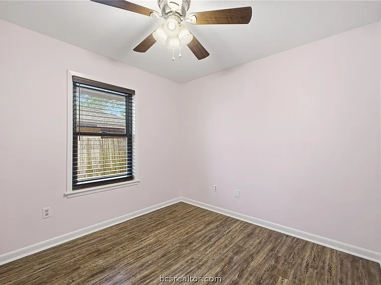 3303 Wildrye Dr — Photo 16
