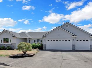 1246 Montecello Dr, Eugene, OR 97404