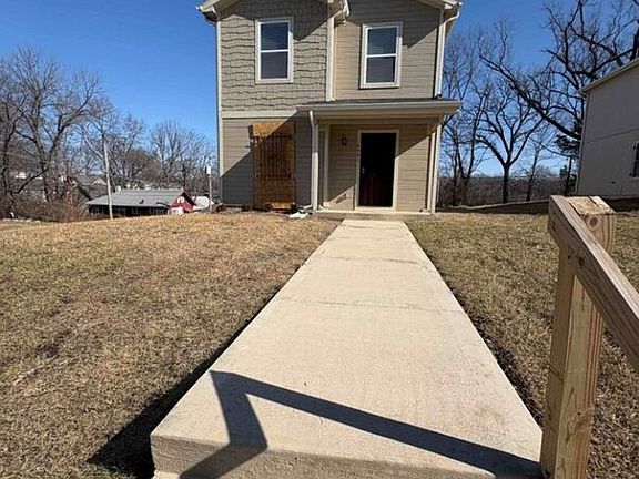 2nd image of 4001 Brooklyn Ave
