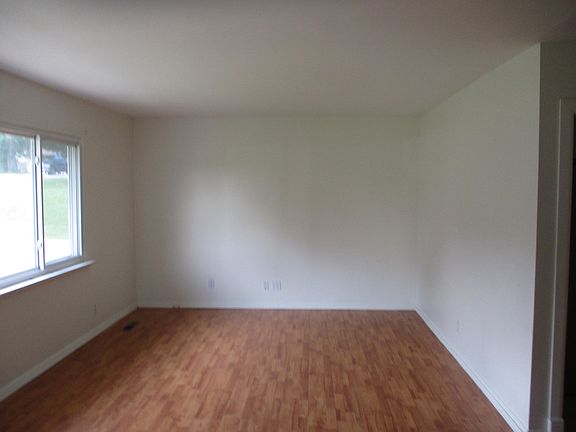 4th image of 4319 Kemp Dr