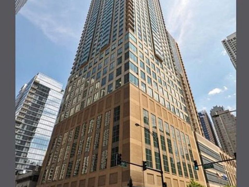 1st image of 2 E Erie St APT 2214