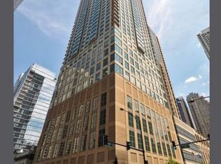 2 E Erie St APT 2214, Chicago, IL 60611