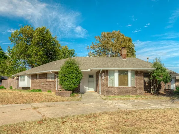 2504 Fedderson Dr, El Reno, OK 73036