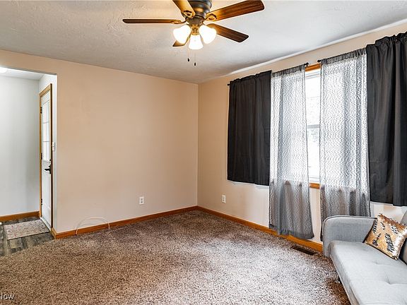 5th image of 2104 17th St