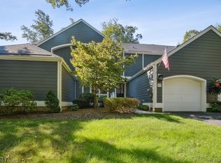 49 Sherwood Dr, Morristown, NJ 07960
