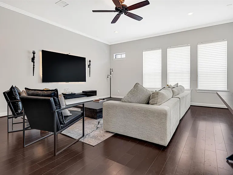 2815 Kings Retreat Cir — Photo 13