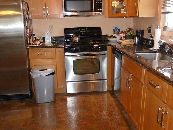 5th image of 2221 E 57th Pl