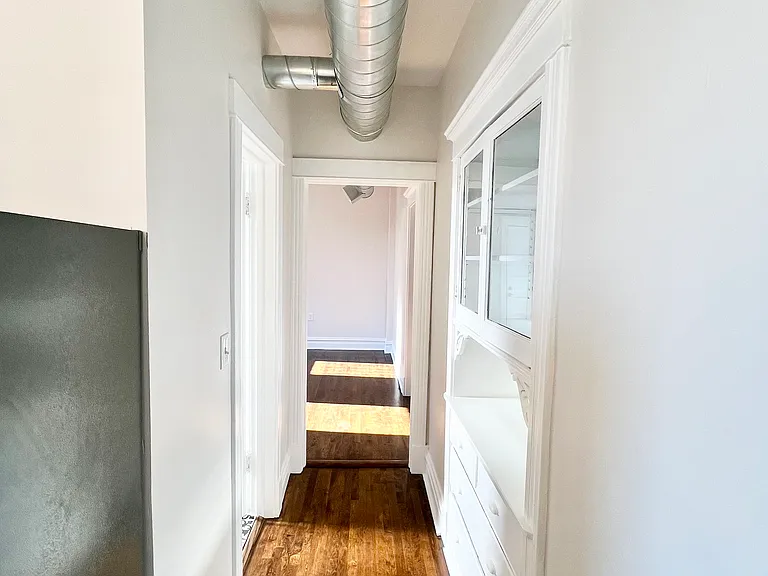 2636 W 23rd St #2R — Photo 17
