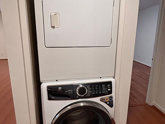 In-Unit Laundry