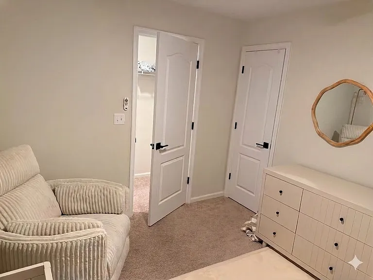 4604 Berrie Rd — Photo 16