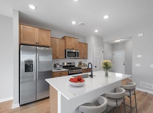 1020 130th Ct E, Rosemount, MN 55068