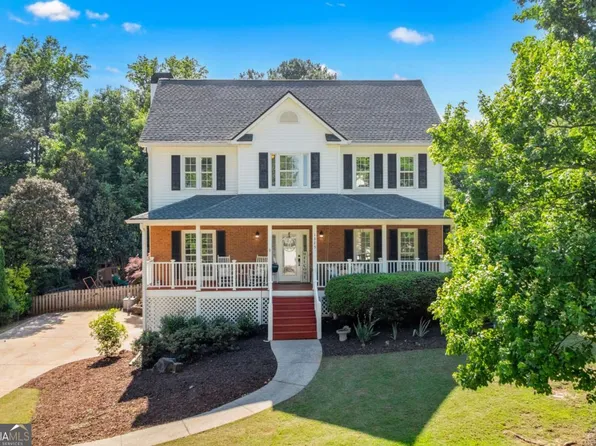 1325 Willow Tree Dr, Woodstock, GA 30188
