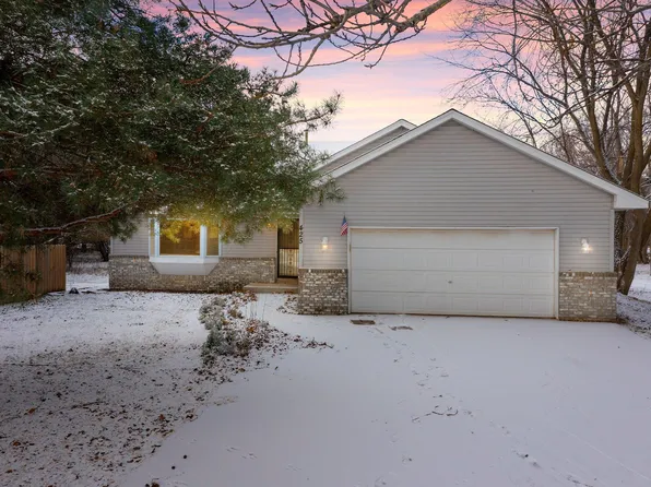 425 Whiskey Rd SW, Isanti, MN 55040