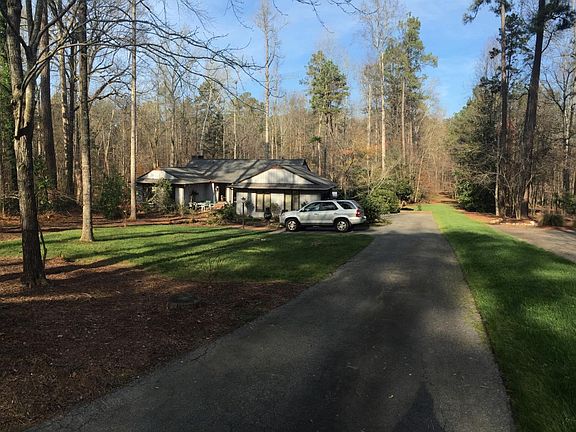 Nicely set back for quiet privacy