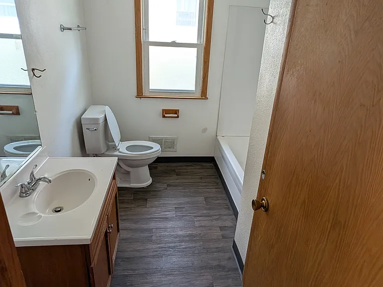 5875 N 35th St #1 — Photo 10