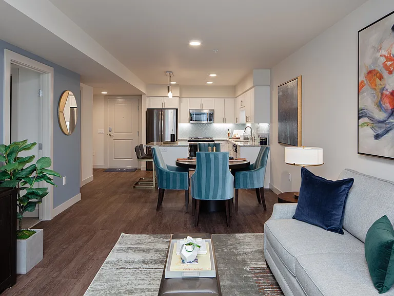Mariblu at Southcenter 55+ Active Adult Apartments — Photo 6