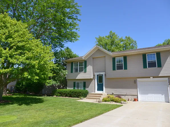 806 Catlin St, Ottawa, IL 61350