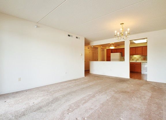 5th image of 6801 N Milwaukee Ave APT 208