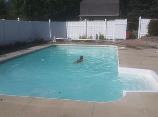 15266 Boichot Rd, Lansing, MI 48906