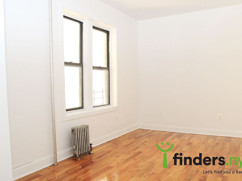 2nd image of 839 Riverside Dr APT 3B