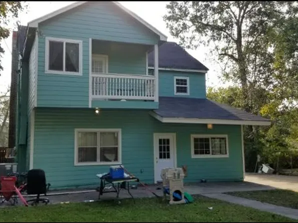 2424 Las Palmas Dr, Port Arthur, TX 77642