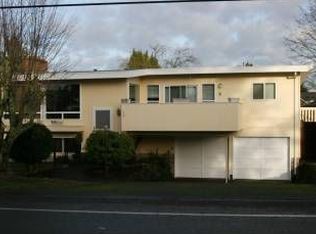 154 SW 186th St, Normandy Park, WA 98166