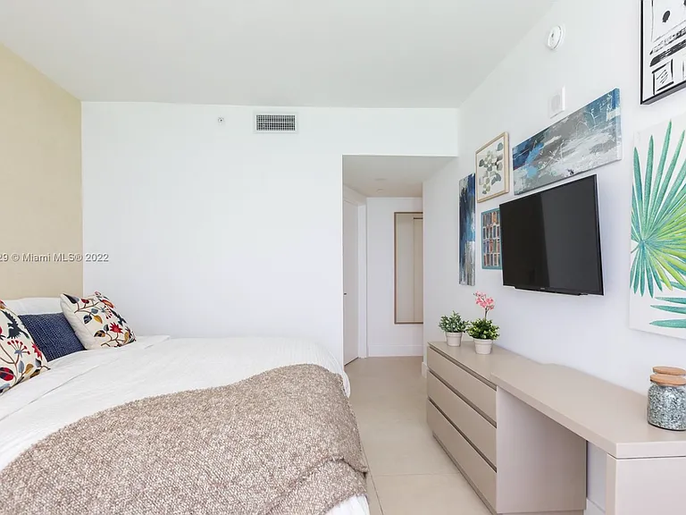 4111 S Ocean Dr #3302 — Photo 12