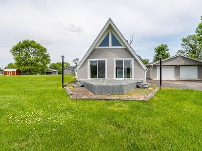 51 S Shrs, Sullivan, IL, 61951