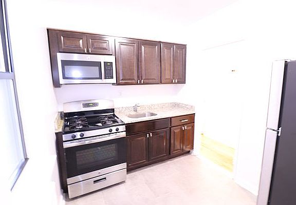 5th image of 98-51 Queens Blvd APT 3J