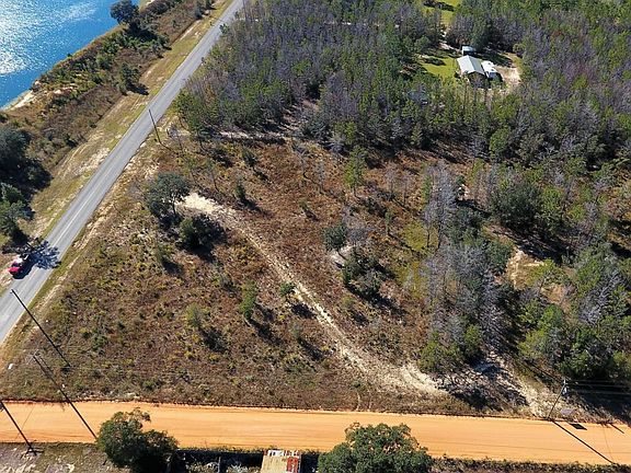 2nd image of 3006 Crystal Lake Dr