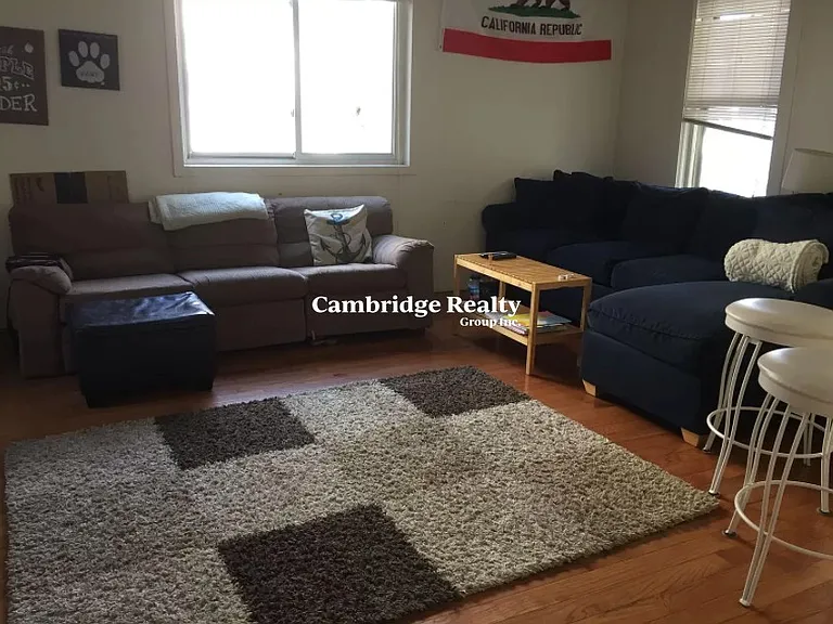 55 Hillside St #3T — Photo 6