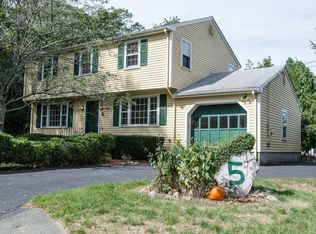 5 Marshall Rd, Beverly, MA 01915