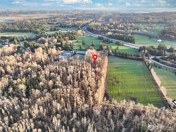 3rd image of 2020 Grandview Road