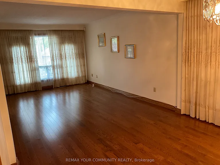 391 Glen Park Ave #UPPER — Photo 4