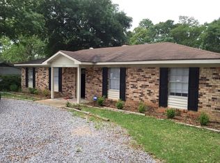 1678 Schillinger Rd S, Mobile, AL 36695