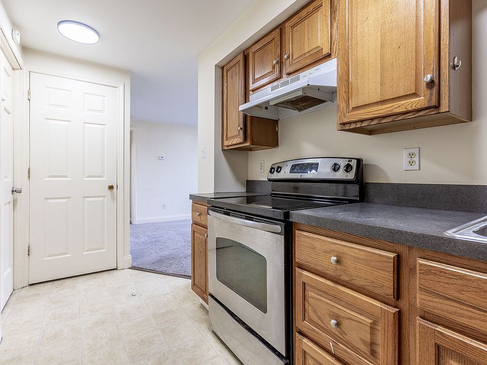 1st image of 182 W Warrington Ave #18468731