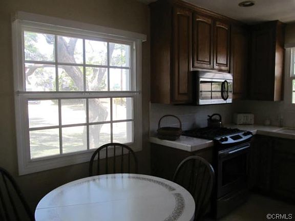 5th image of 17002 Cordary Ave