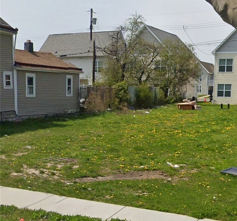 1st image of 314 Madison St Lot 8