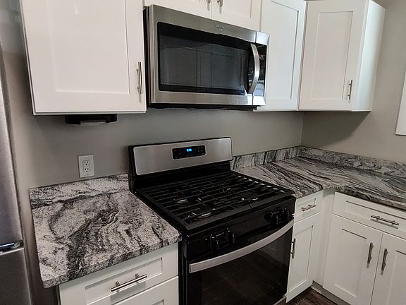 4th image of 133-135 Boroview Ave
