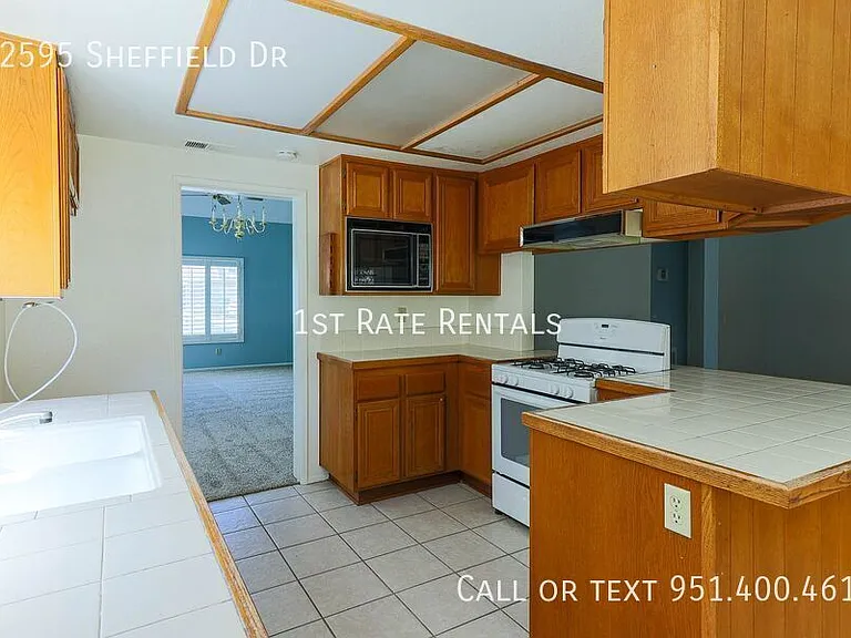 22595 Sheffield Dr — Photo 5
