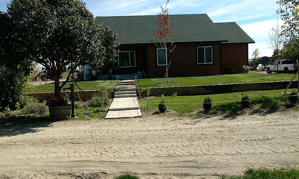 2nd image of 2310 Brogan Rd