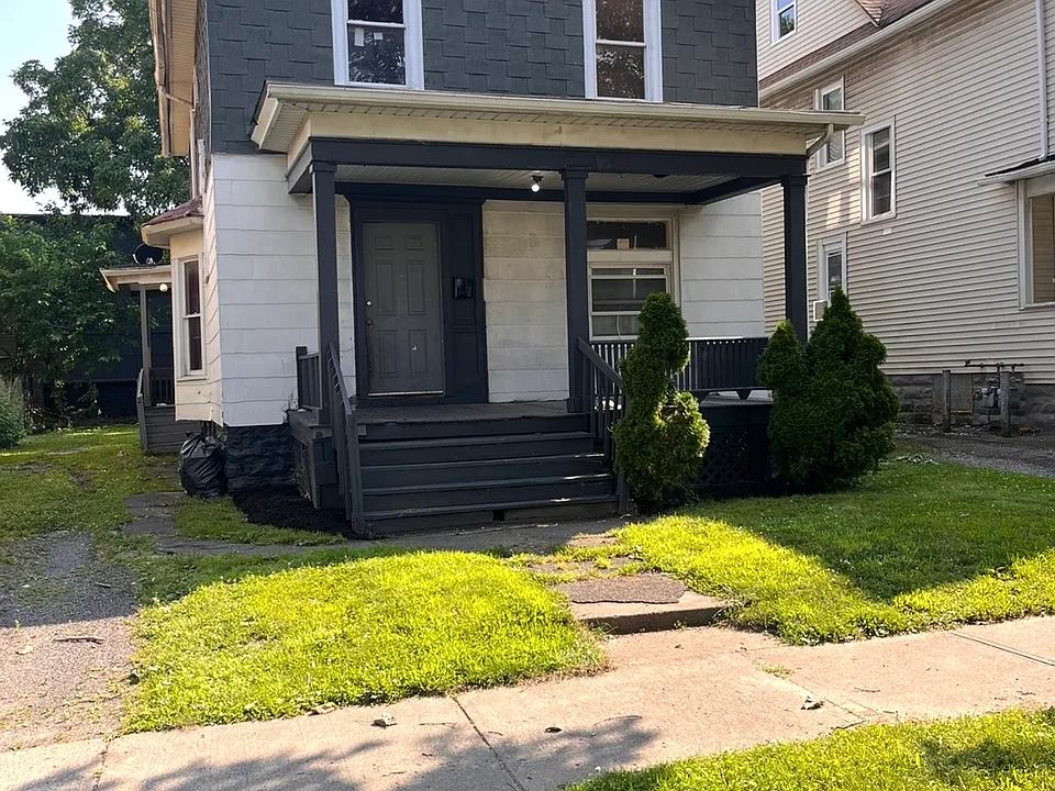 21 Ripley St