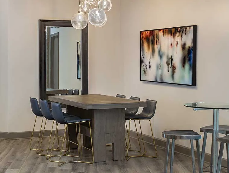 Elle of Buckhead — Photo 26