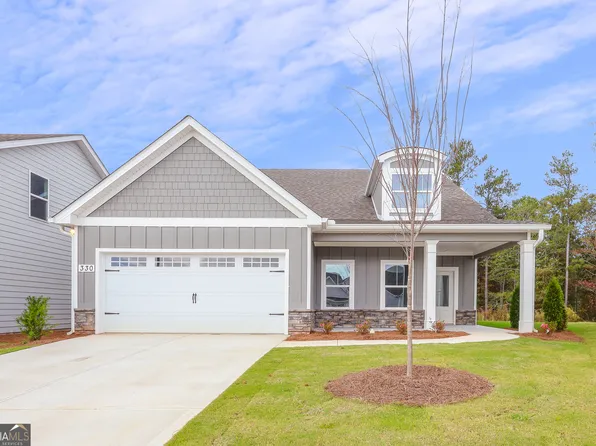 330 Redhaven Dr, Senoia, GA 30276